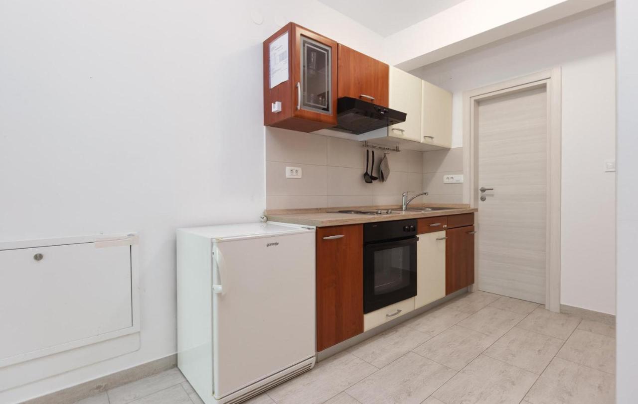 Mirko Apartment *