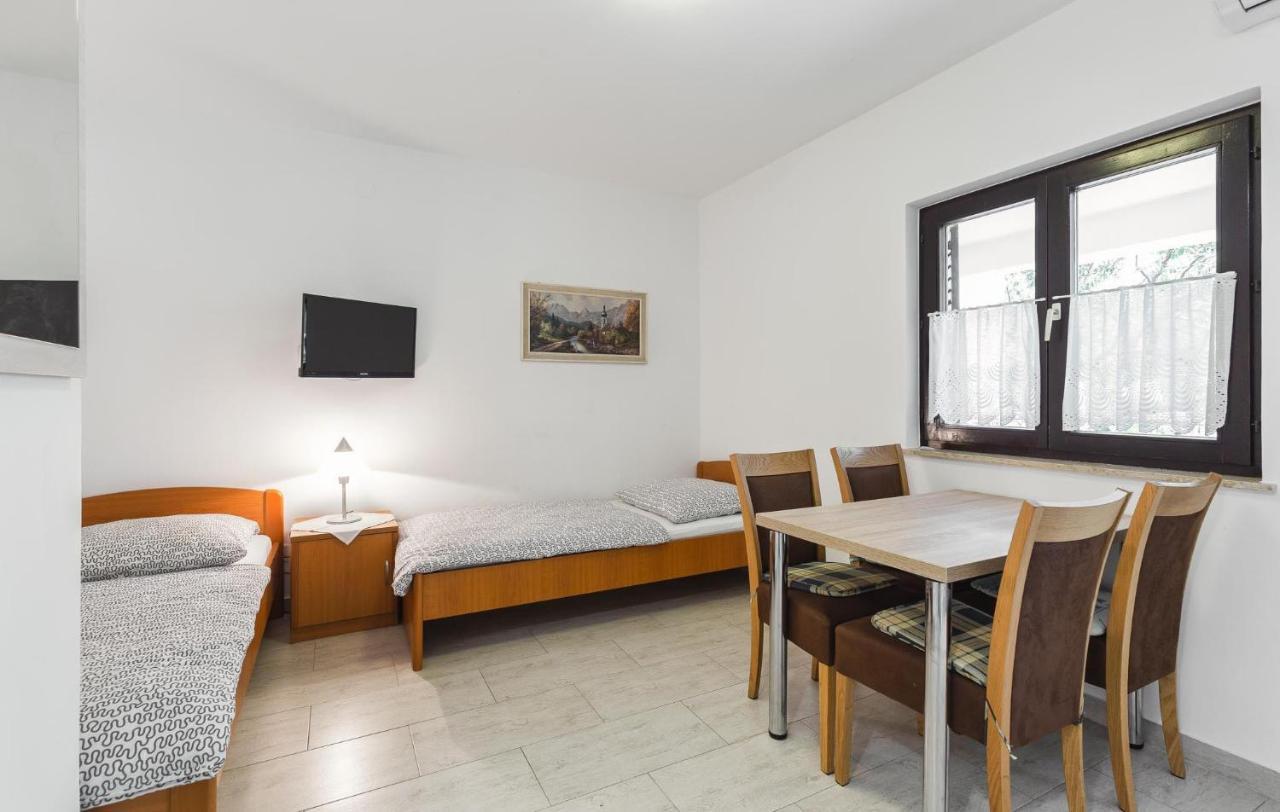Apartment Mirko