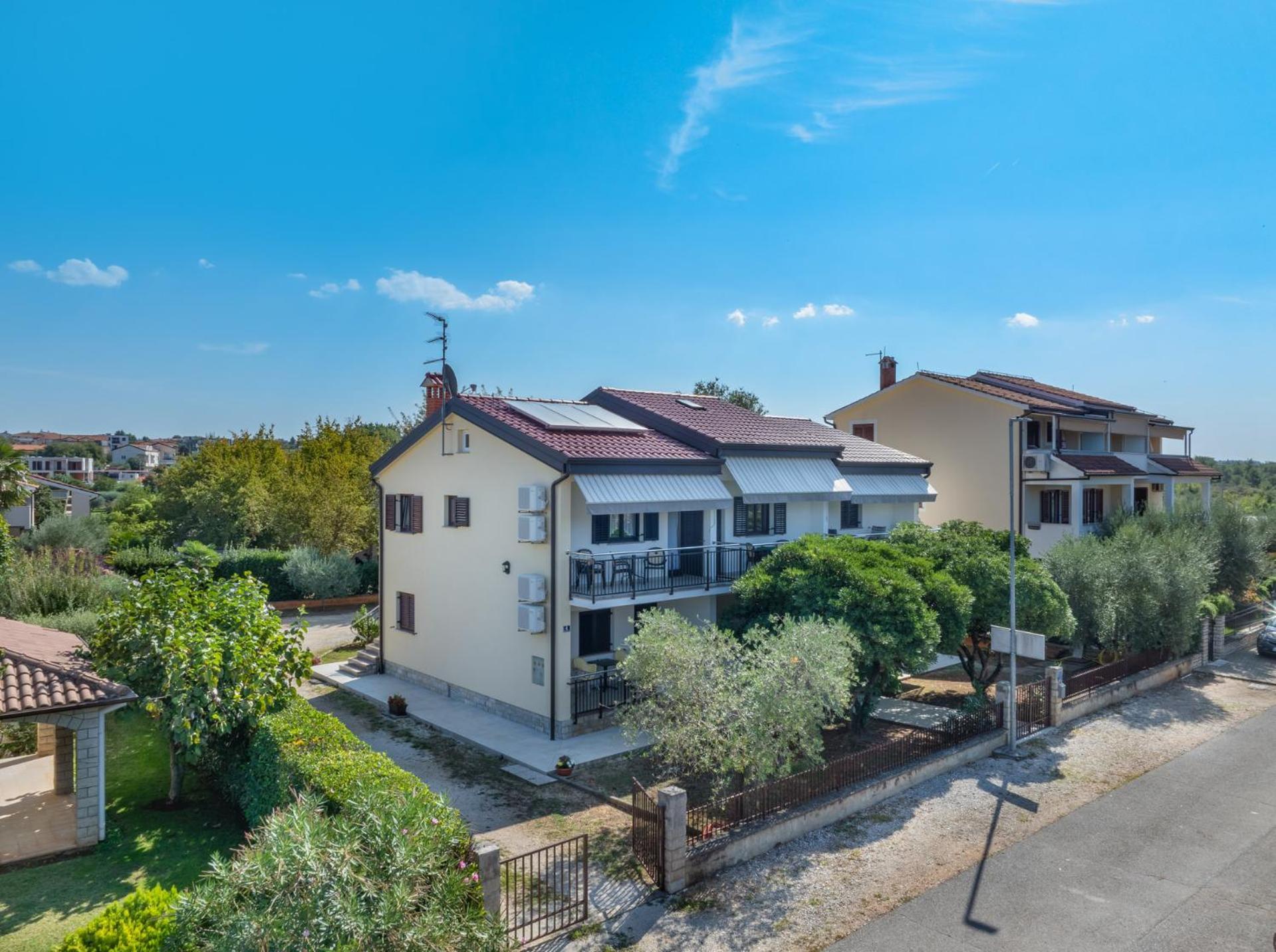Apartment Mirko Porec